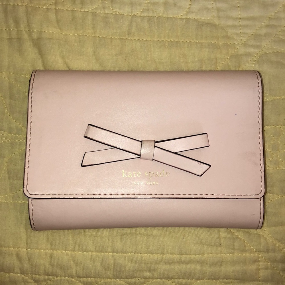 Kate Spade Pink Bow Wallet